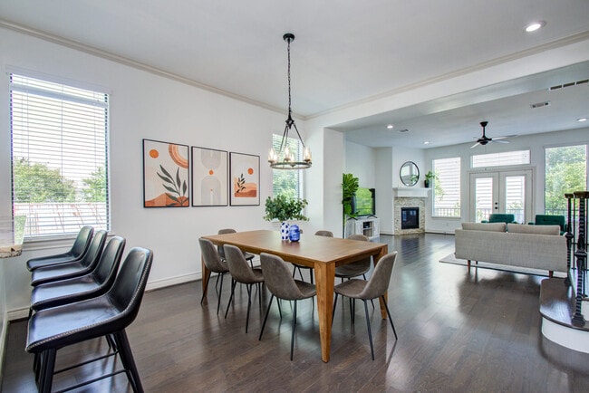 5732 Darling St Unit SI ID1056419P