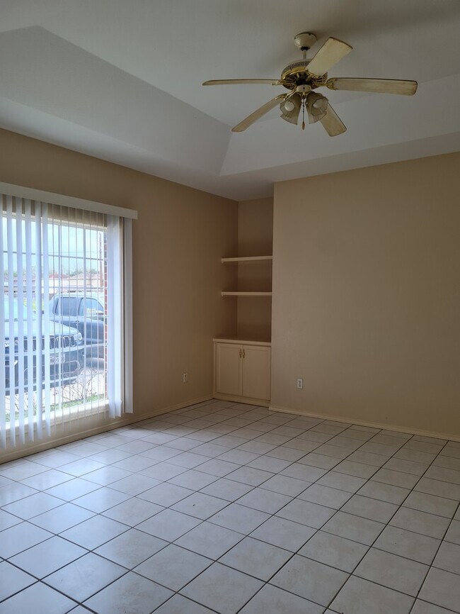 Photo - Florencia Apartments