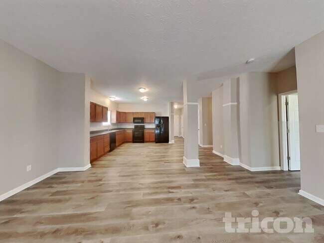 Photo - 4714 Angelica Dr