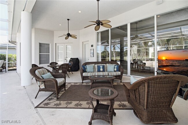 Photo - 1901 Winding Oaks Way