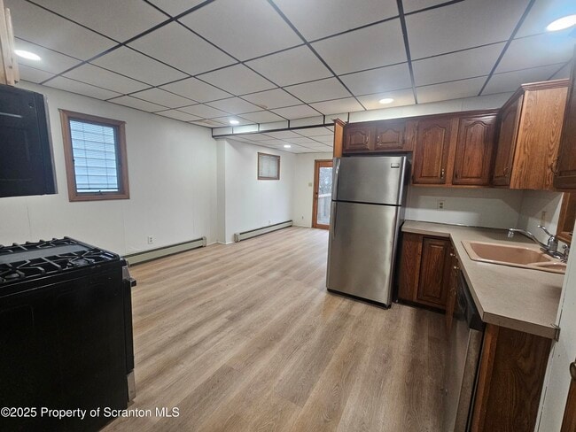 Photo - 328 4th St