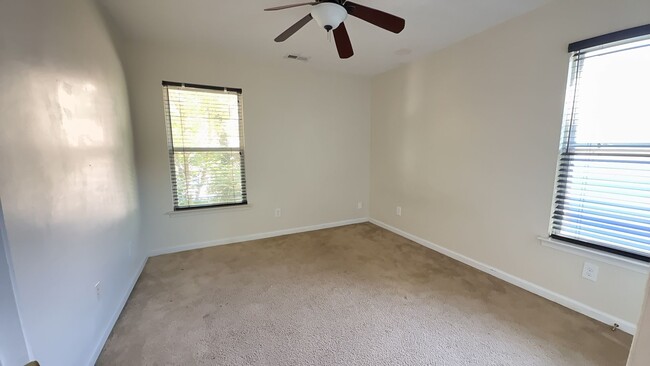 Photo - Spacious 3-Bedroom Home with Primary Suite!