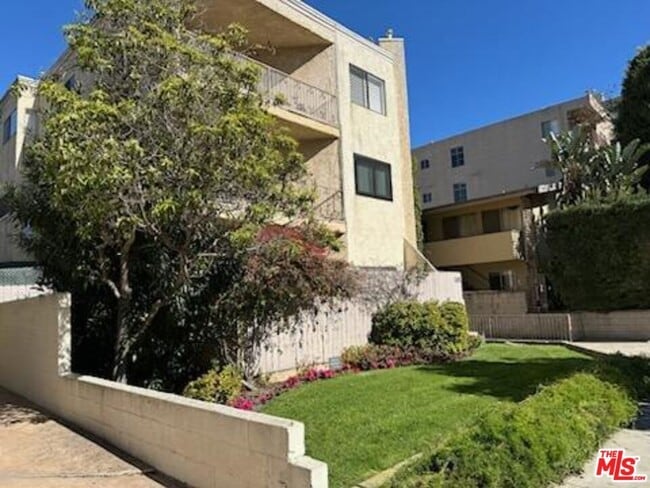 Photo - 1041 2nd St Condo