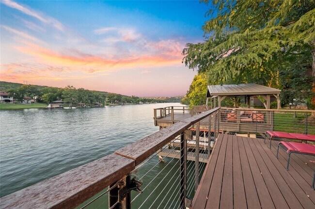 Photo - 1708 Ski Slope Dr