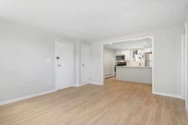 Photo - 116 W Emerson St Unit 4