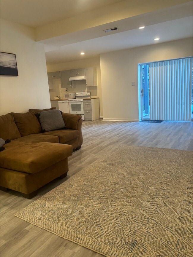 Photo - 19917 Knollcross Dr Unit Luxury basement apartment