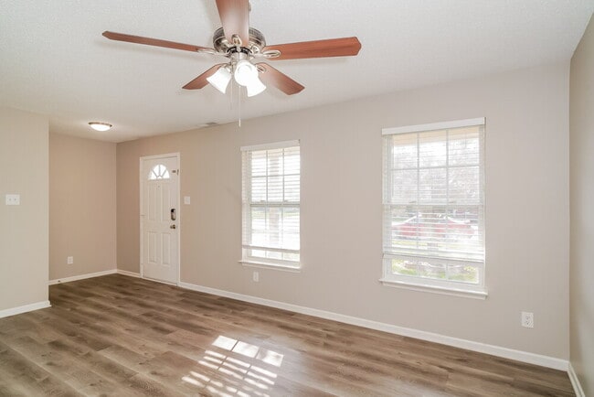 Photo - 8906 Squire Boone Ct