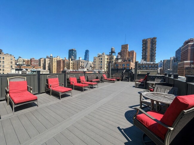 Photo - 323 W 96th St Unit 0304