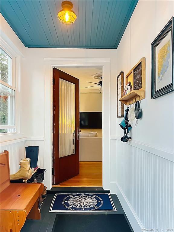 Photo - 7 Triangle St