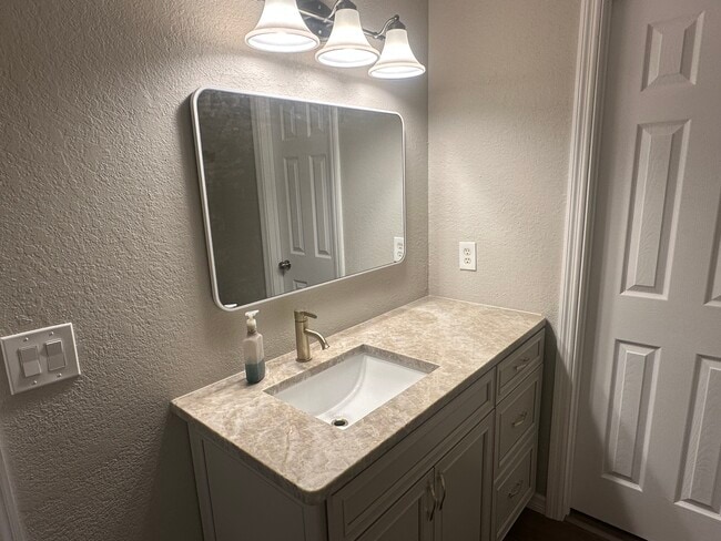 1 - 1131 N Trudel Pt Unidad 1131