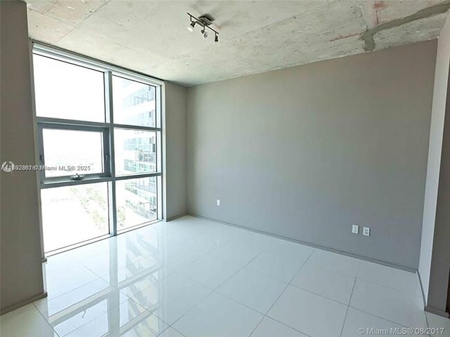 Photo - 3301 NE 1st Ave Unit H2210