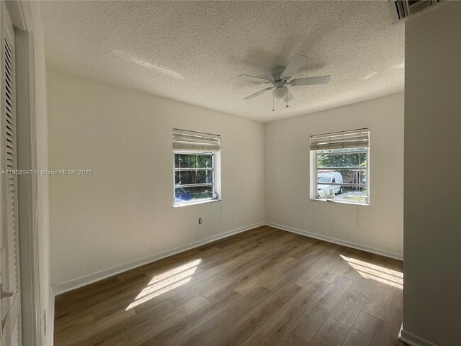 Photo - 2380 NW Flagler Terrace Unit F