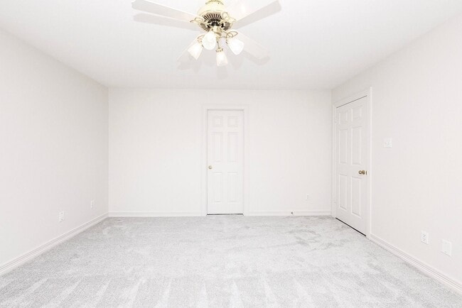 Photo - 11102 Brook Mill Ct