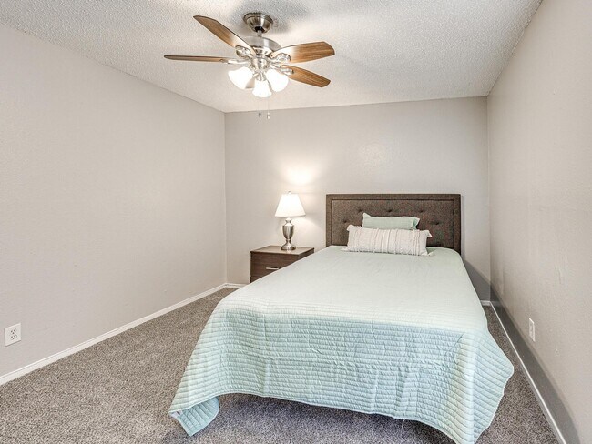 Diamond  Trail Apartments