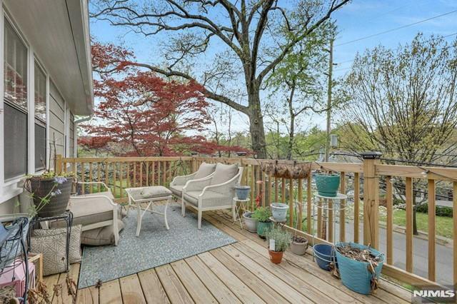 Photo - 348 Evergreen Pl