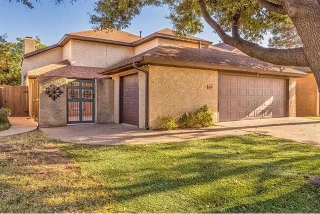 64 Tamarisk Cir