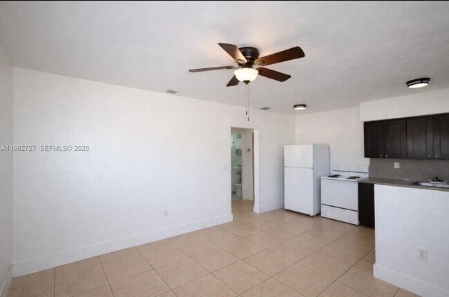 Photo - 5700 SW 4th St Unit 1