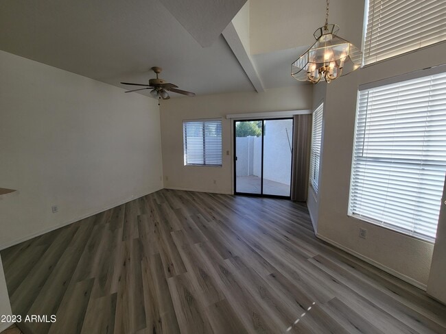 Photo - 280 S Elizabeth Way