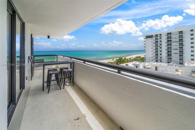 Photo - 2555 Collins Ave Unit 1414