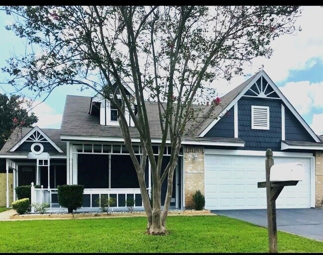 Building Photo - 12727 Ashford Knoll Dr