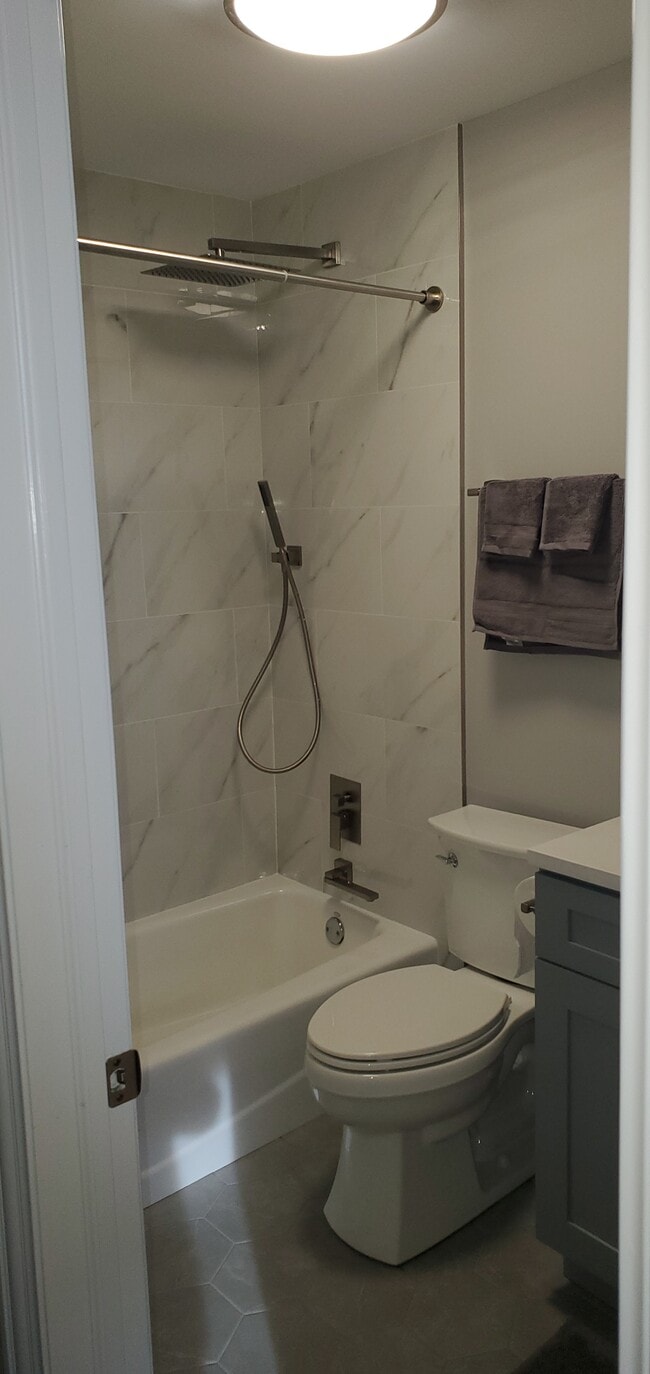 Photo - 2457 Kane Ln