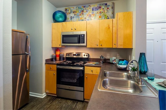 Photo - Cambria Cove Apartments