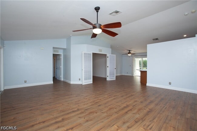 Photo - 2507 Embers Pkwy W