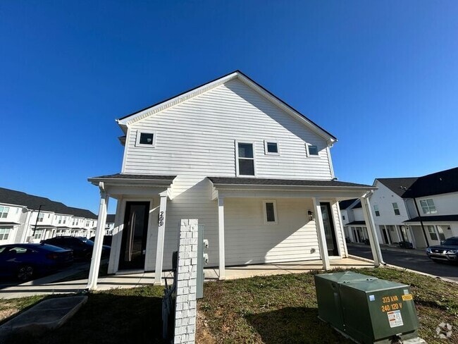 Building Photo - 200 Jeffries Wy Rental