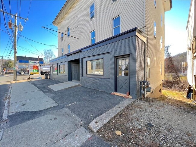 Photo - 175 Main St Apartment Unit 2B