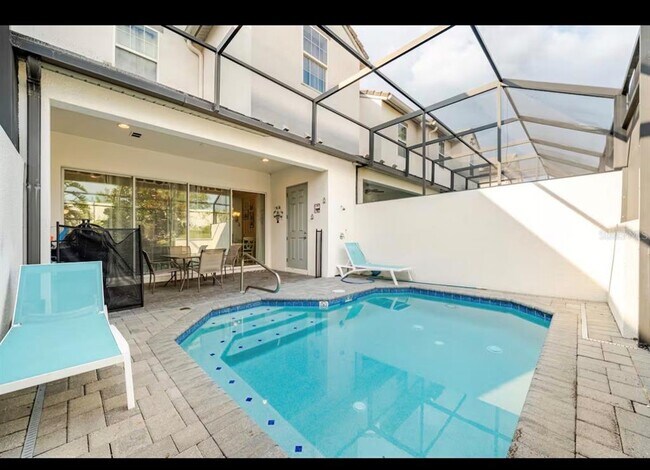 Photo - 354 Captiva Dr