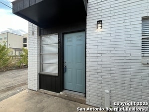 Building Photo - 2802 Lasses Blvd Unit 20