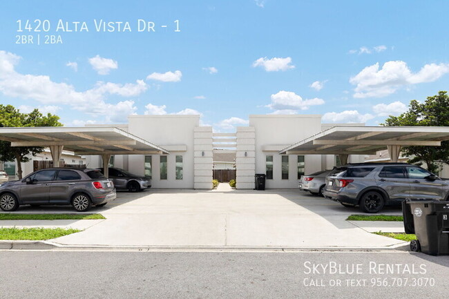 Building Photo - 1420 Alta Vista Dr Unit 1