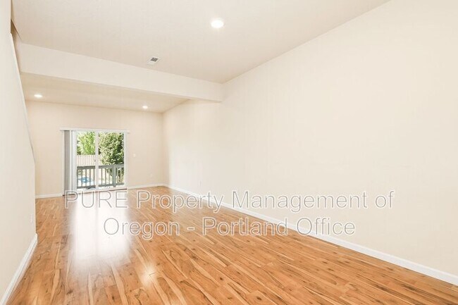 Photo - 6714 NW 158th Ave