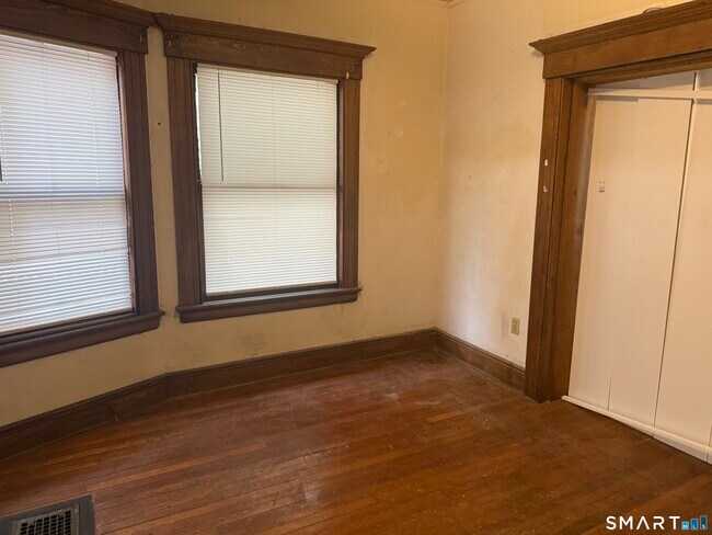 Photo - 1269 Park Ave