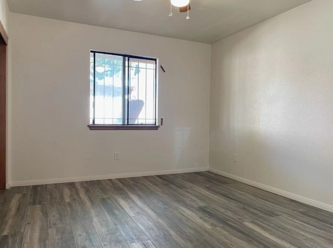 Photo - UPPER DESERT KNOLLS HOME