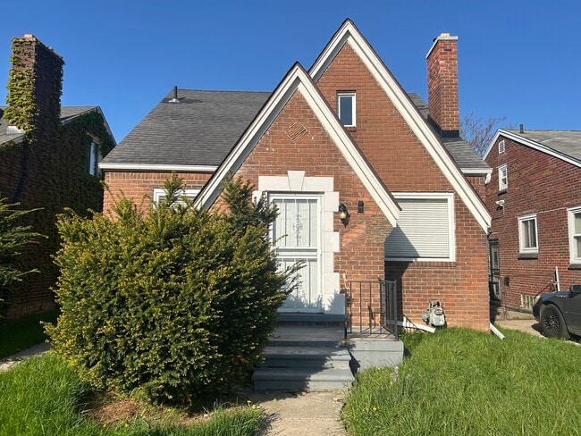 Building Photo - 5081 Wayburn St