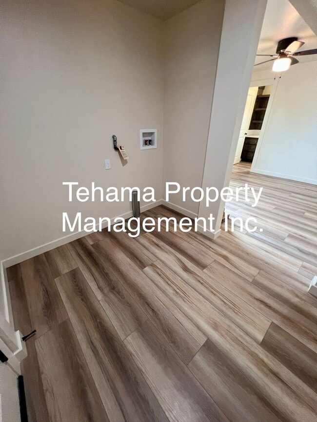 Photo - 304 Jefferson St Unit B