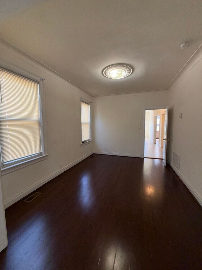 Photo - 726 Garfield Ave Unidad 1