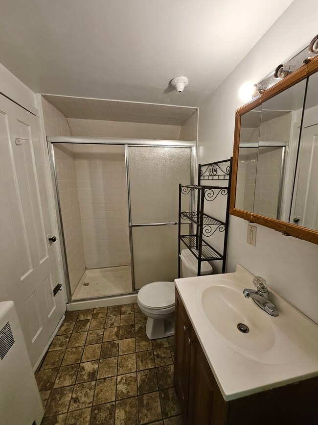 Building Photo - 35 Middle St Unit 1