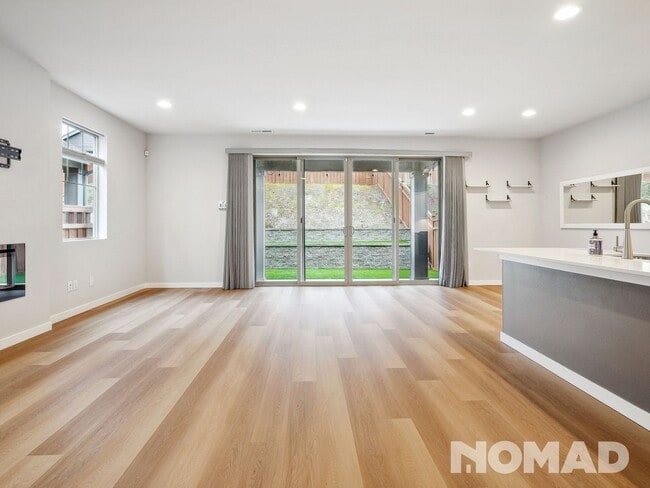 Photo - 12920 193rd Ave E