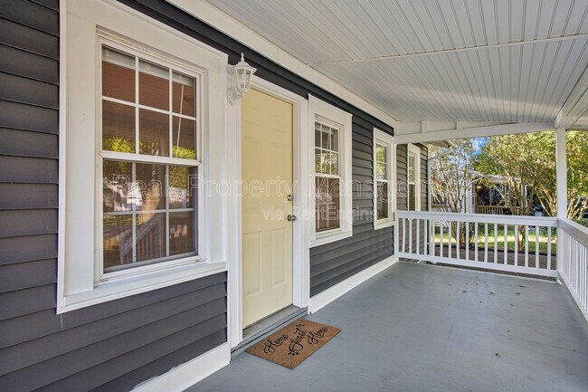 Photo - 18 Raines Ave