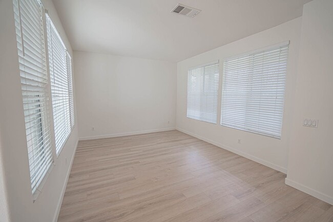 Photo - Spacious 3-Bedroom Home in the Andorra Community of Valencia!