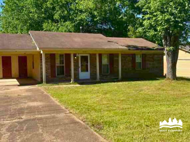 Building Photo - 5279 Nail Rd Rental