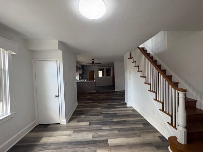 Photo - 1806 Hoffnagle St