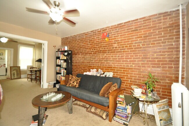 Ventilador de techo + unidad de aire acondicionado - 1861-1863 Clarkson St Apartamentos