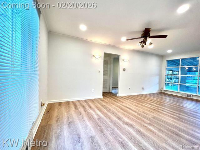 Photo - 10400 Troy St