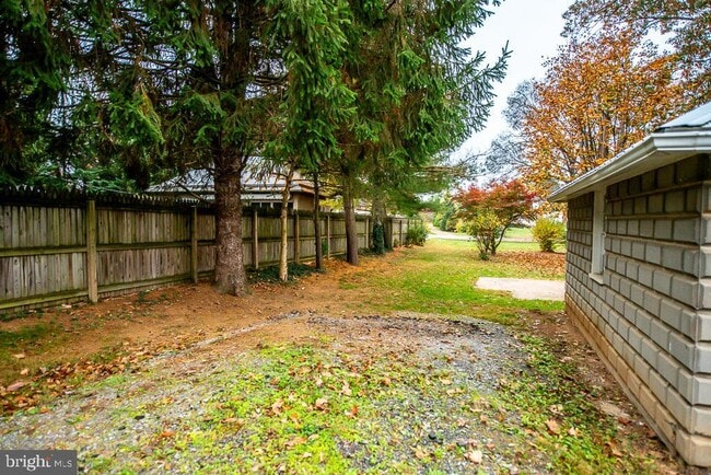 Photo - 9 Fulton Ave