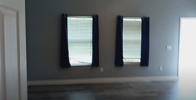 Photo - 897 N Beach Way