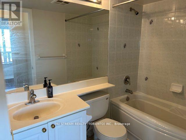 Photo - 55 Strathaven Dr Unit 715