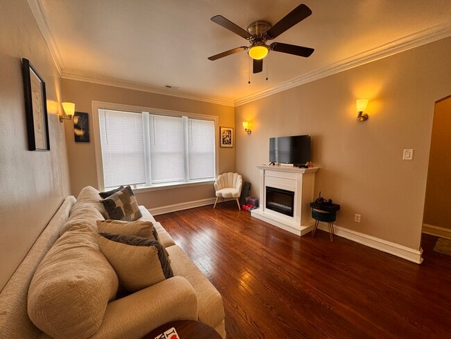 Photo - 2833 W 66th St Unit 2